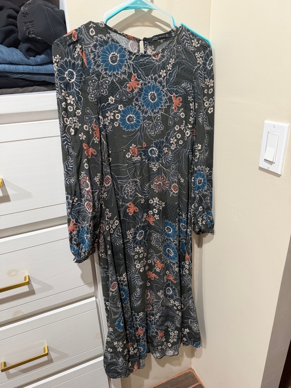 Zara Dark Green Floral Long-Sleeve Midi Dress with Blue and Rust Accents - Picture 3 of 7